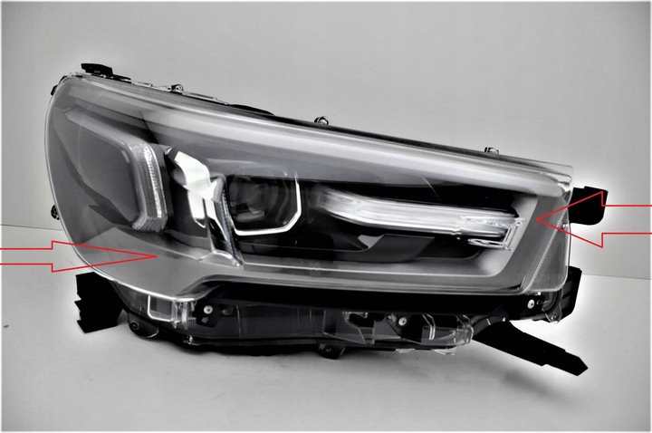 фото №3, Toyota hilux 2020- фары комплект новое led gr