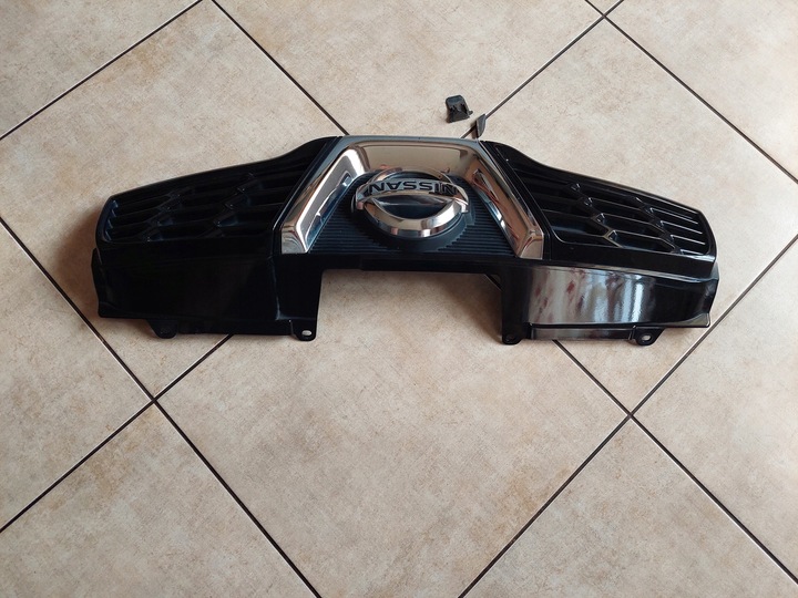 фото №7, Решётка радиатора - решётка - nissan qashqai j10 - рестайлинг - 10-13