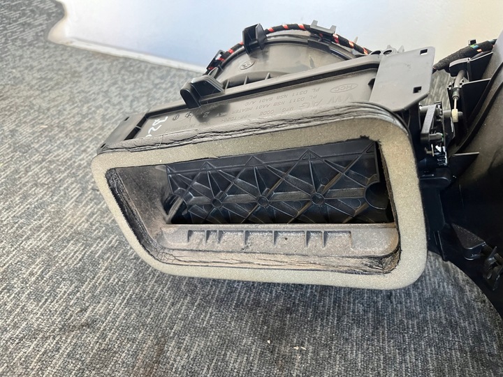 фото №12, Skoda citigo 1.0 mpi vw up seat mii обігрівач механічна коробка передач механічна оригінал eu