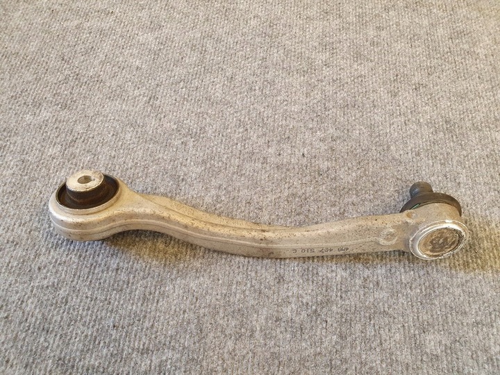 фото №1, Audi q7 4m 4m0 4m0407510c важіль праві перед оригінальний номер