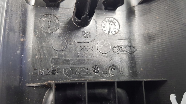 фото №6, Ford оригинальный номер em2b-r13200-bcw защита накладка порога