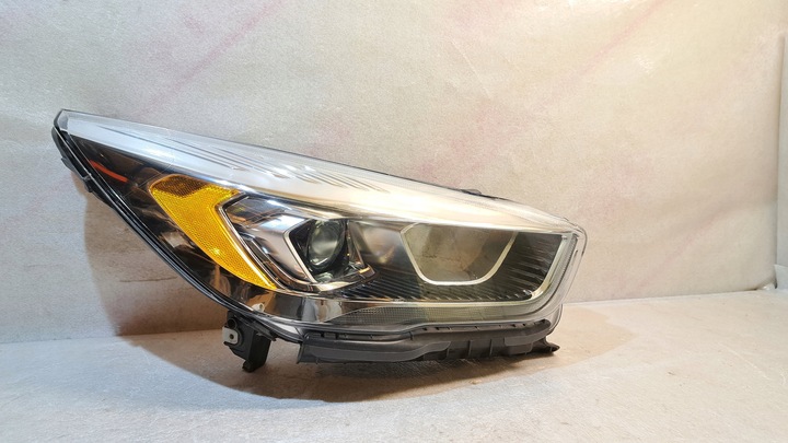 фото №3, Ford втулка стабілізатора рестайлінг фара правий led