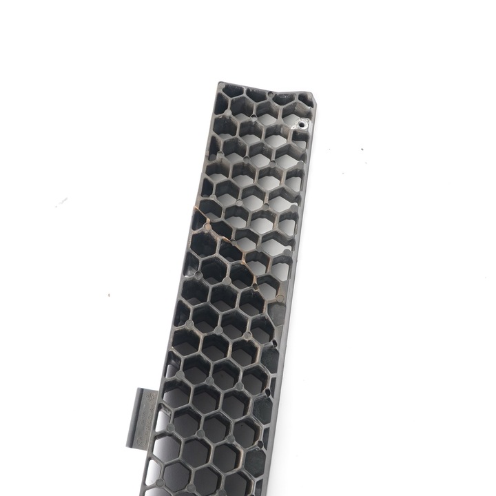 фото №11, Mercedes w245 кронштейн двері праві перед кріплення