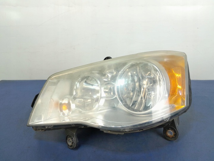 фото №1, Chrysler town country v фара левый 05113337ad