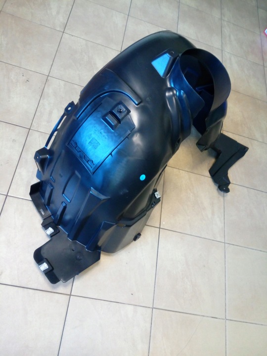 фото №1, Подкрылок mercedes cla c117 a-klasa w176 b-klasa w246 перед новое оригинал.