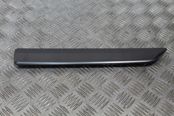 фото №1, Планка обивка правый перед koleos ii 2 рестайлинг