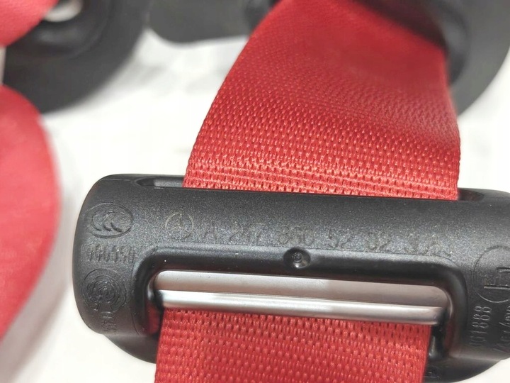 фото №6, Mercedes b класс w247 / glb przedniepasy bez dociągu европа красный