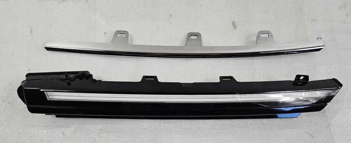 фото №4, Левая планка хром led решётка решётка vw golf viii 8 5h0 5h0941653c