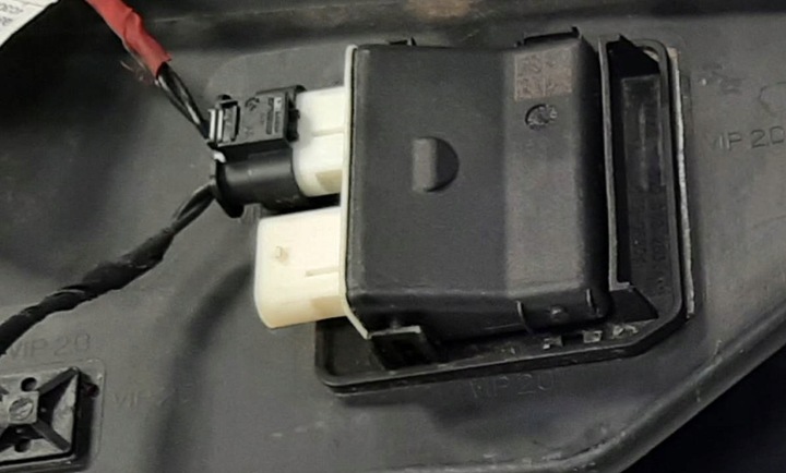 фото №8, Skoda octavia 4 спойлер бампера модуль крышки 5e7807521 3g0962243c 5e3962239