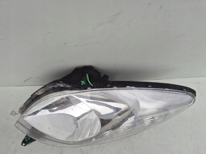 фото №11, Фара перед сторона права toyota yaris 06- 89901285