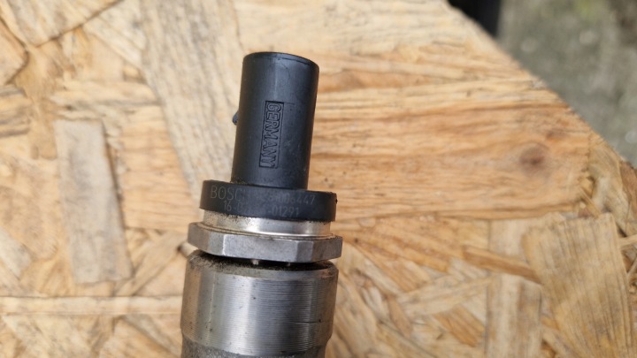 фото №7, Bmw b47d20a 0445110743 насос топливная рейка молдинг