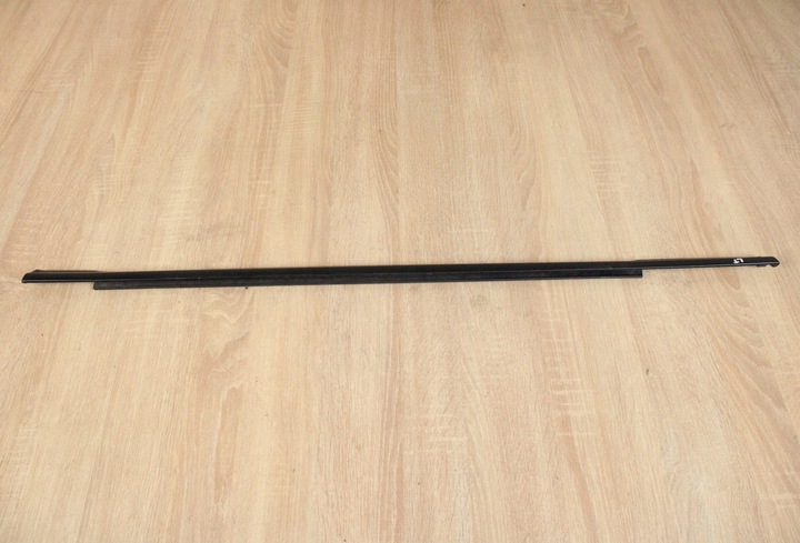 фото №1, Планка накладка дверь левый зад kia sorento ii