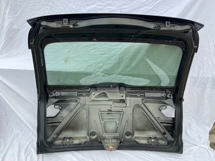 фото №8, Bmw x3 e83 рестайлинг крышка багажника спойлер blask sapphire 475/9 красивая w цвет