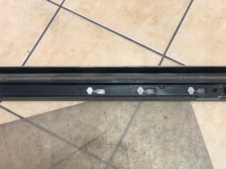 фото №10, Volkswagen оригінальний номер 7n0854949h sharan планка двері зад l