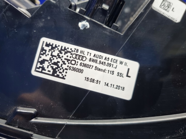 фото №13, Комплект лампа задних полный led matrix audi a5 f5 cabrio uk oem 8w6945093j