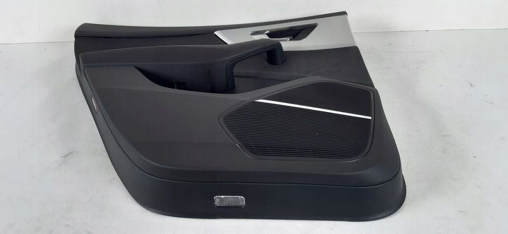 фото №4, Audi q8 боковина двері лівий зад 4m8.867.317