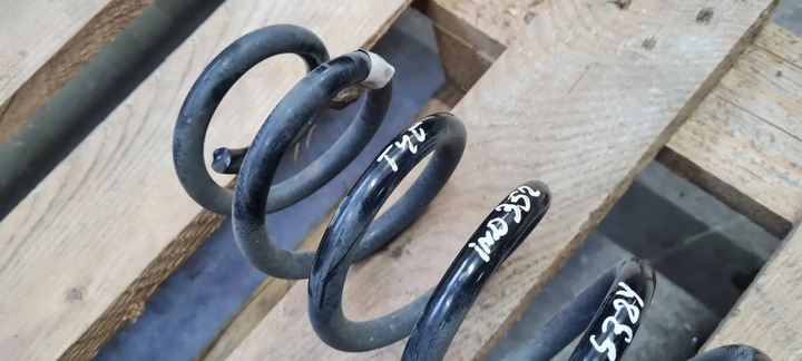 фото №8, S3 8y a3 пружина пружины подвешивание зад sedan 2.0 tfsi 5q0511115lr