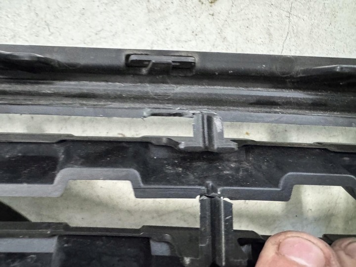 фото №10, Решітка решітка радіатора volvo xc40 xc 40 r design 17-