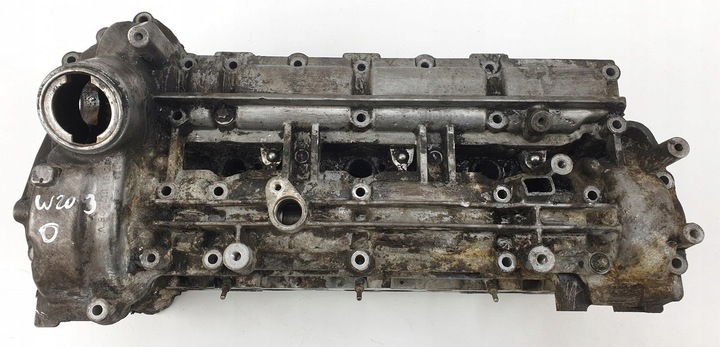 фото №1, Головка двигателя правая mercedes w203 3.0 cdi 642910