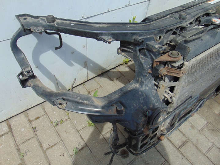 фото №7, Передняя панель усилитель hyundai santa fe ii 2.2d