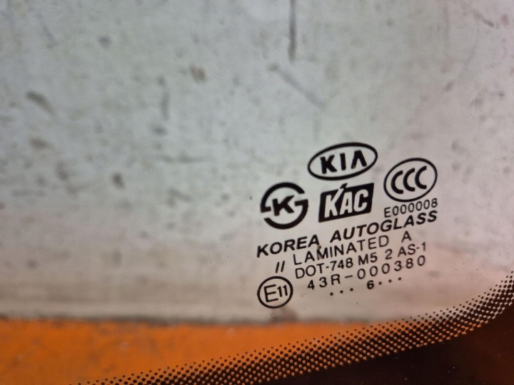 фото №6, Kia cerato i 04-06 hb 5d стекло лобовое передняя 6k