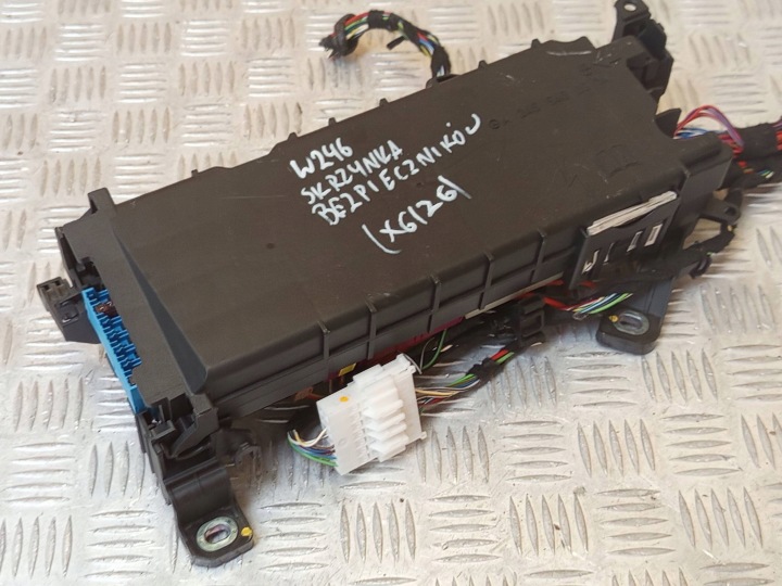 фото №11, Mercedes oem номер a2465402614 b w246 блок запобіжників