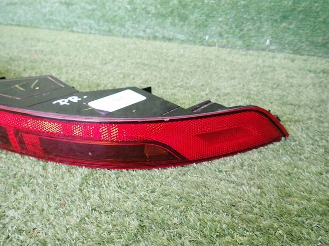 фото №4, Audi q5 80a 16- лампа w бампер правая 6 pin