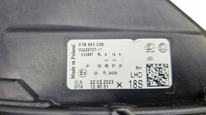 фото №14, Правая фара перед полный led skoda karoq рестайлинг 57b941036 922941572ce