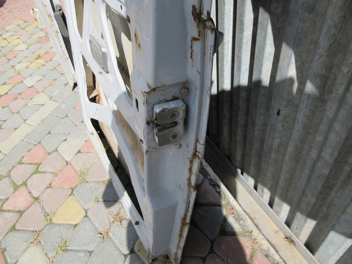 фото №12, Iveco daily ii 35-8 89-99 двері задні ліві праві