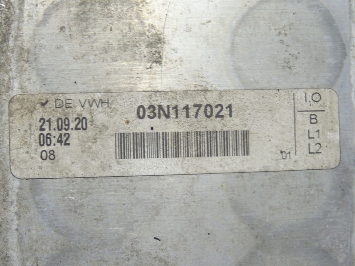 фото №8, Радиаторов радиатор масла vw t5 t6 2.0 tdi 03n117021