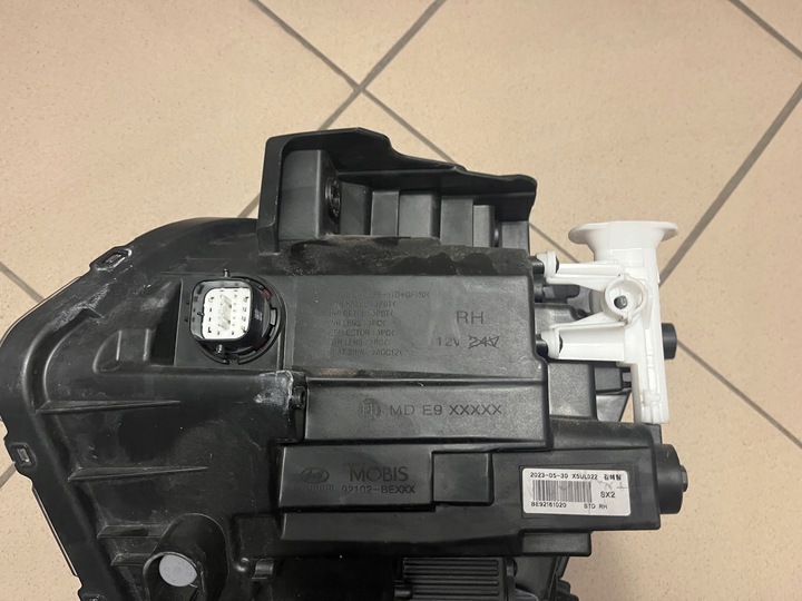 фото №12, Hyundai kona ii 2 повний led 22- лампа передня перед права 92102-be050