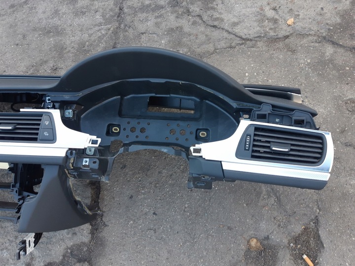 фото №9, Audi a6 c7 панель роздавальна консоль капот uk