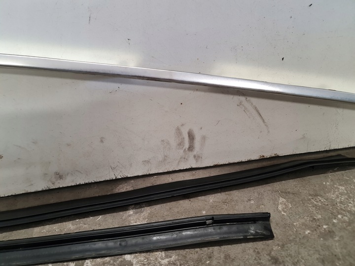 фото №6, Планка хром крышная a8 d2 длинный левая 4d4853703b