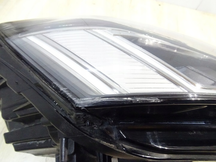 фото №11, Лампа audi a6 c8 matrix повний led 4k0941040 eu llu