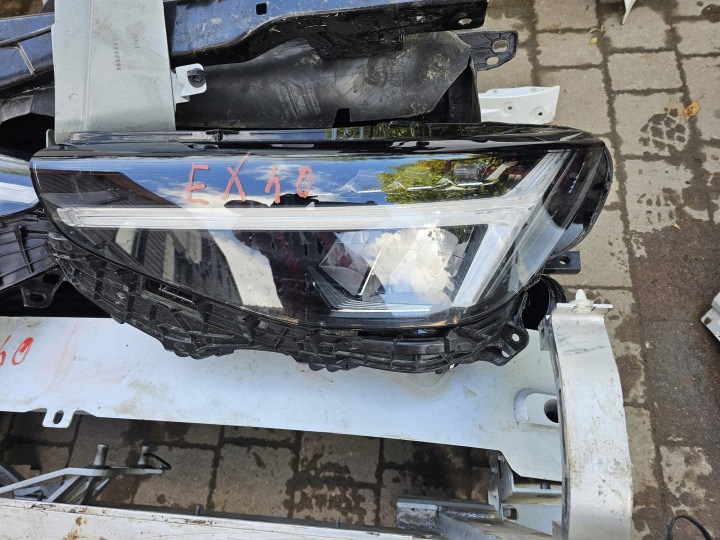 фото №9, Бампер капот фара pas комплект volvo xc40 ex40 электрик