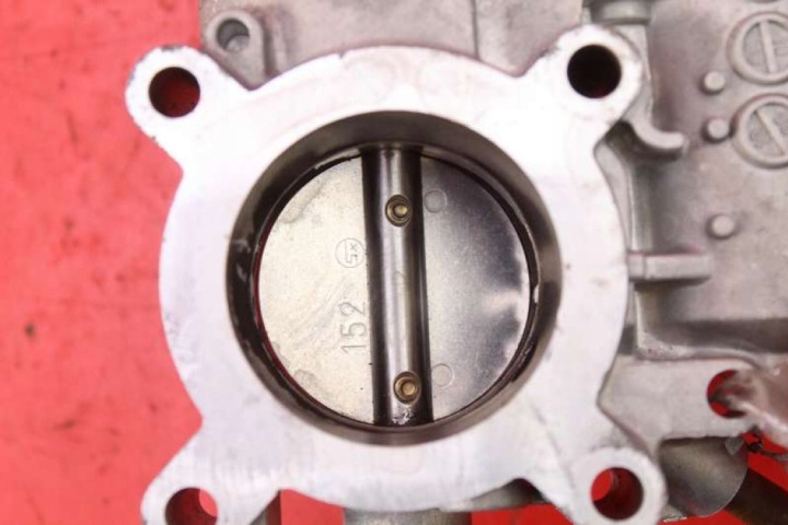 фото №9, Дросельна заслінка 030133062a seat ibiza 2 ii 1.4 8v 60 km 96-02