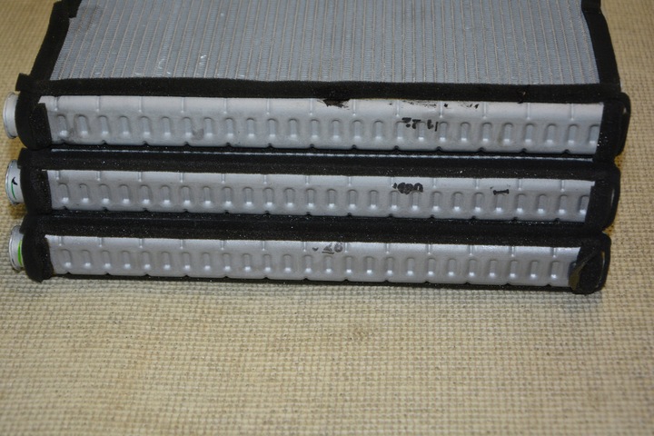 фото №3, Радиаторов нагревателя audi a8 d4