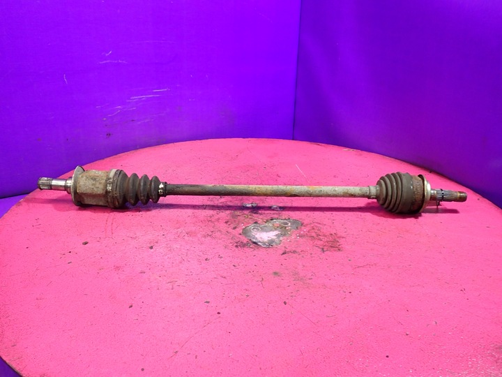 фото №1, Honda crv 2 cr-v ii 01- 2.0 16v i-vtec k20a4 4x4 полуось правый зад задняя