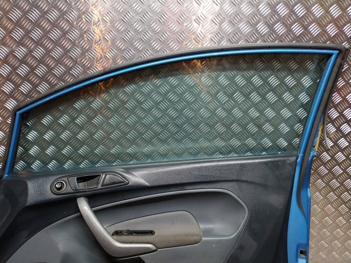 фото №8, Дверь правая ford fiesta mk7 3d 07-