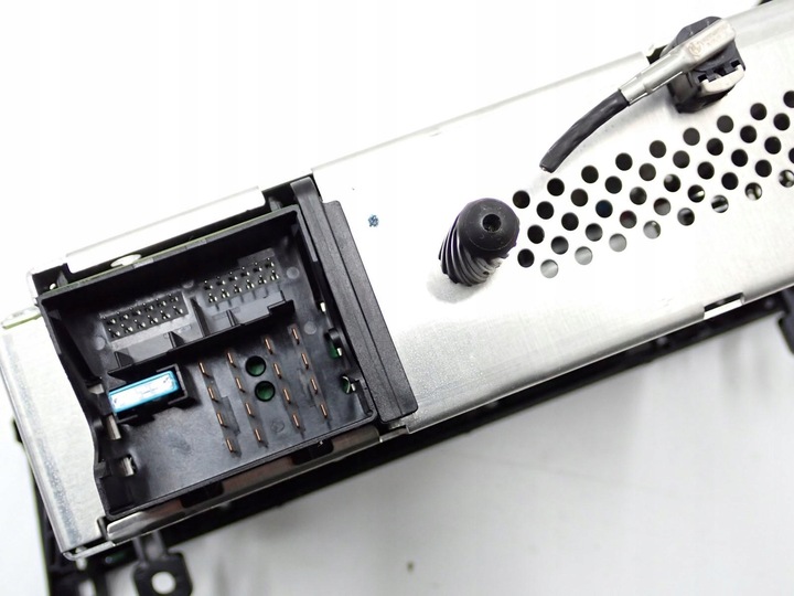 фото №9, Радіо cd заводські оригінал 9236489 bmw 1 f20 11r