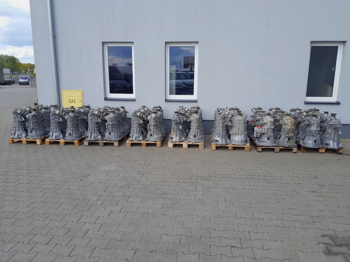 фото №11, Коробка передач коробки передач 6 iveco daily 3.0 14 8873021 тип 2840.6 20m17