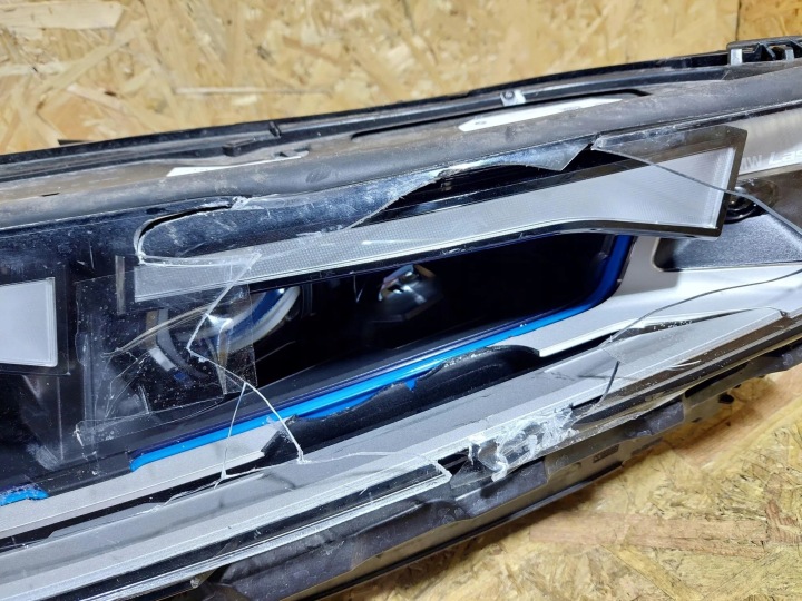фото №14, Права фара передня bmw ix i20 5a3cea204 0.02l дизель 2022