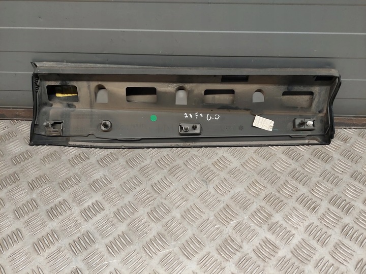 фото №8, Audi q3 f3 83a853970a зад сторона права планки