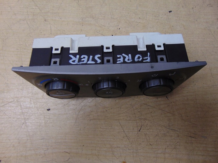 фото №12, Панель керування повітропровід subaru forester ii 03- eu