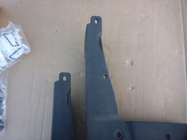 фото №8, Toyota camry viii 17- брызговик передний правое pu060-03180-f новый оригинал