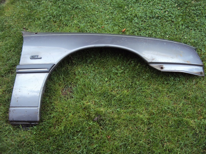 фото №1, Крыло omega a правые 1988r