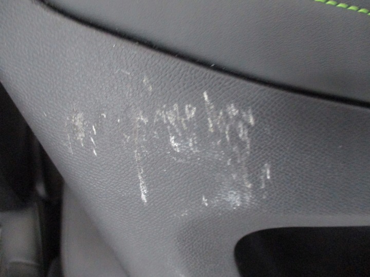 фото №6, Оббивка pół шкіра сидіння peugeot 2008 19r