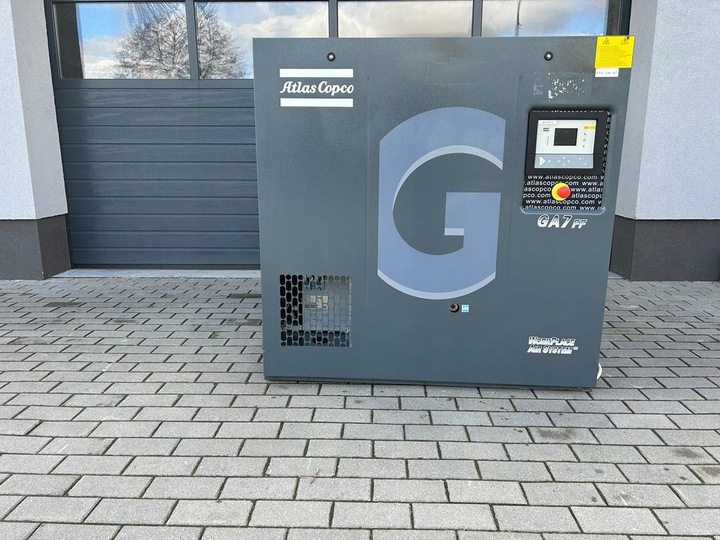 КОМПРЕСОР ГВИНТОВИЙ ATLAS COPCO 7.5KW 1.3M3 8.25 BAR