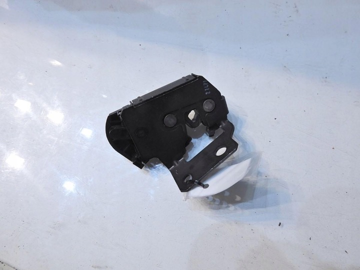 фото №3, Петля крышки борт левый volvo xc90 i 30649106