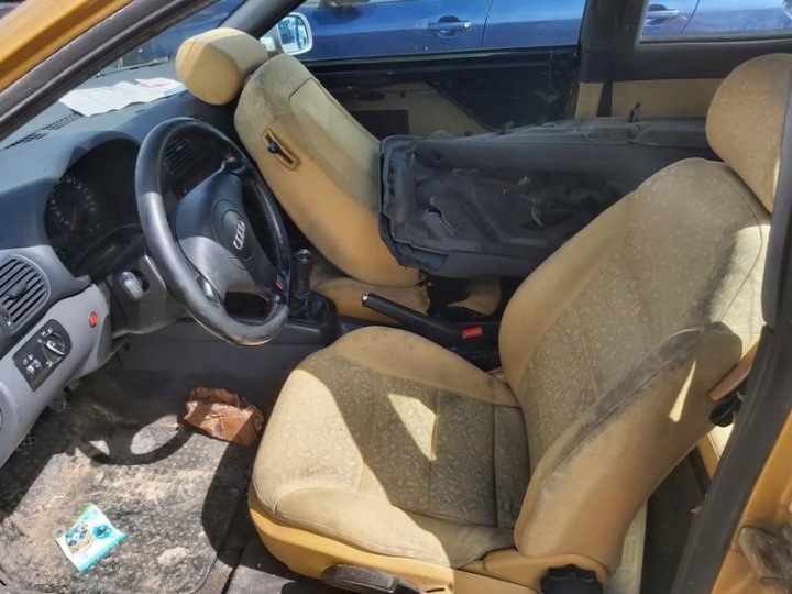 фото №8, Audi a3 коллектор впускной 1996 1.8l 06a133223 06a133223g